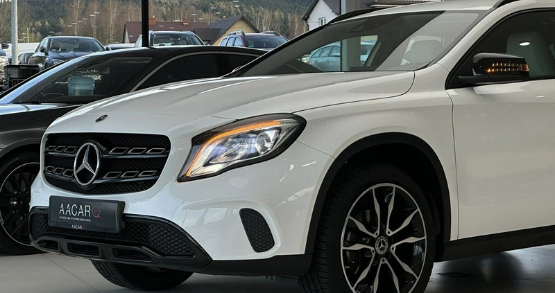 Mercedes-Benz GLA cena 98900 przebieg: 60228, rok produkcji 2018 z Piastów małe 781